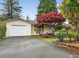 20721 81st Ave W, Edmonds, WA 98026