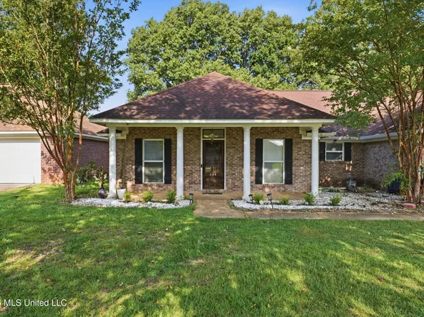 249 Cherry Bark Dr, Brandon, MS 39047