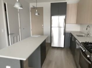 1157 W Erie St #305, Chicago, IL 60642