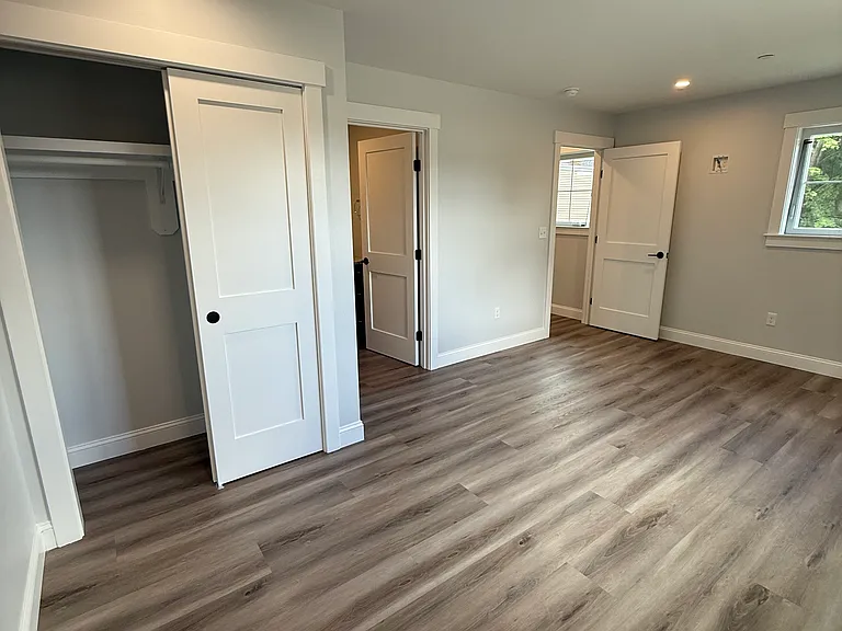 14A Academy St #D — Photo 13