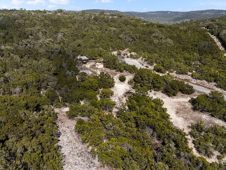 1597 Pipe Springs Dr — Photo 35