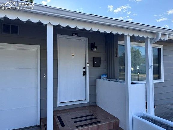 3rd image of 715 Sequoia Dr