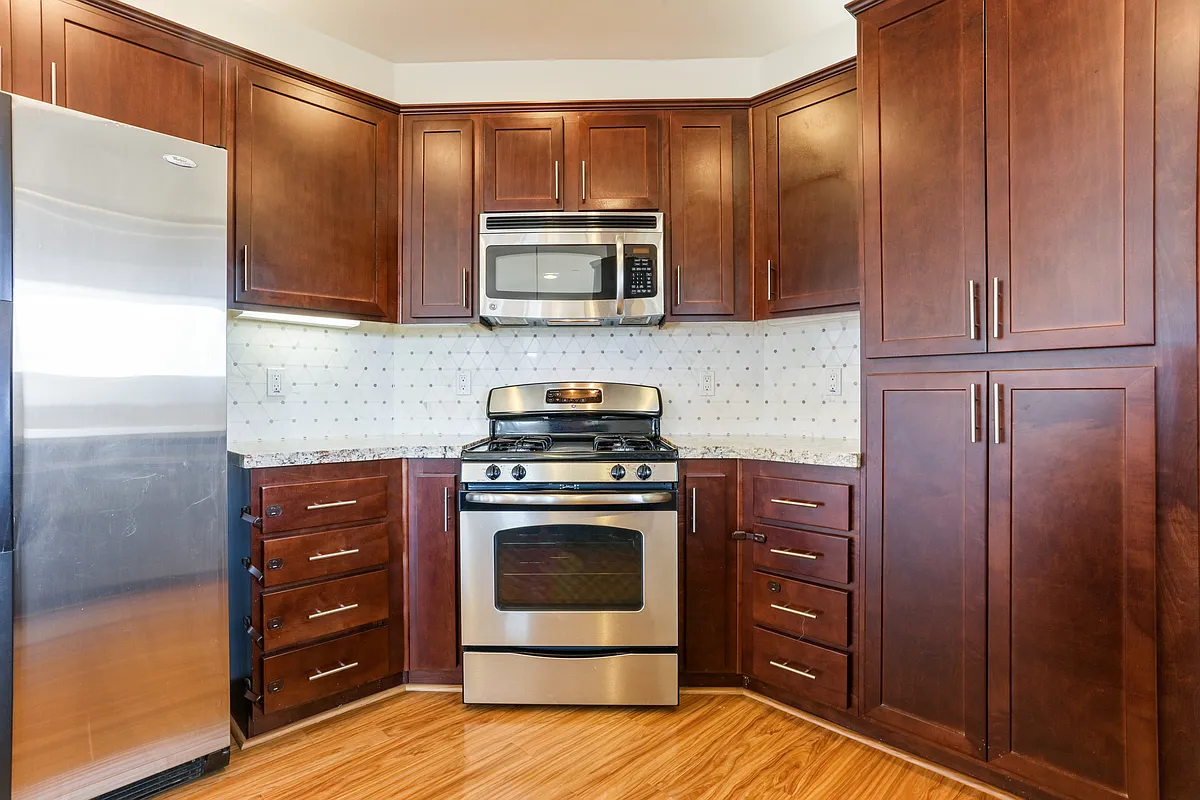 Building Photo - 11150 Taloncrest Way #33