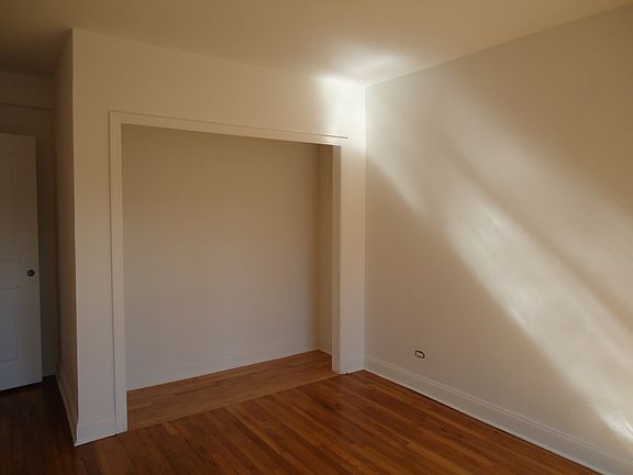 5th image of 10538 63rd Dr APT 3M