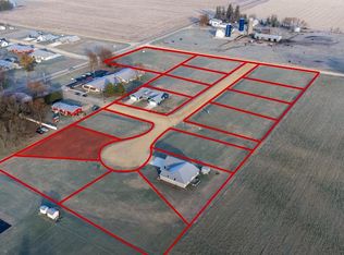 309 3rd St NW, Adams, MN 55909