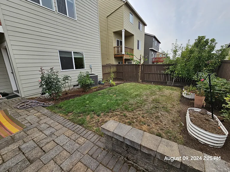 1 NW Antonio St — Photo 25