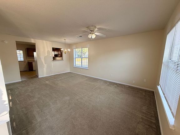 4th image of 360 Brookfield Rd