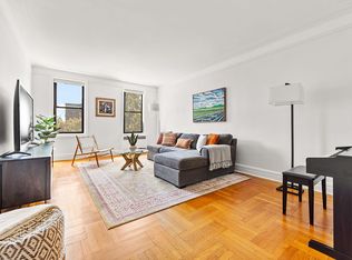 30 Ocean Pkwy #3DE, Brooklyn, NY 11218