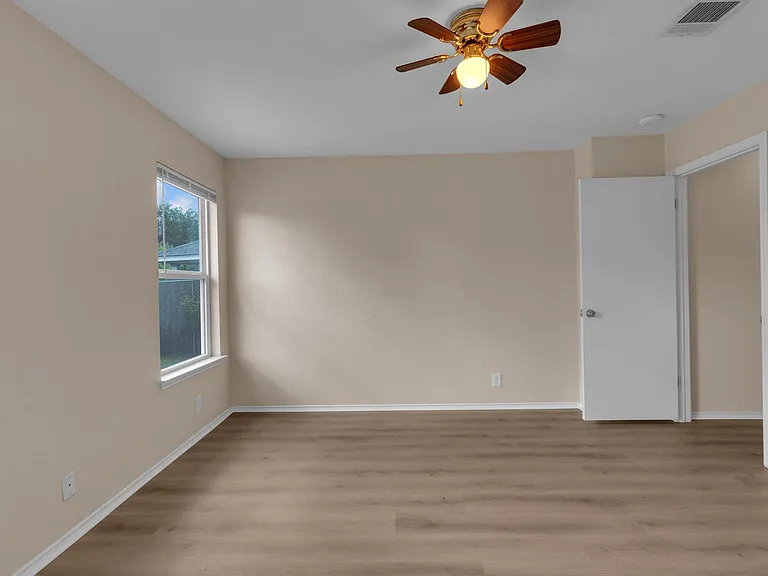 111 David Dr — Photo 21