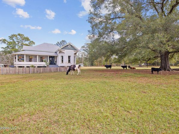 1376 Smith Lake Rd NE, Brookhaven, MS 39601