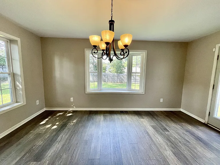 5651 Dodge Dr — Photo 13