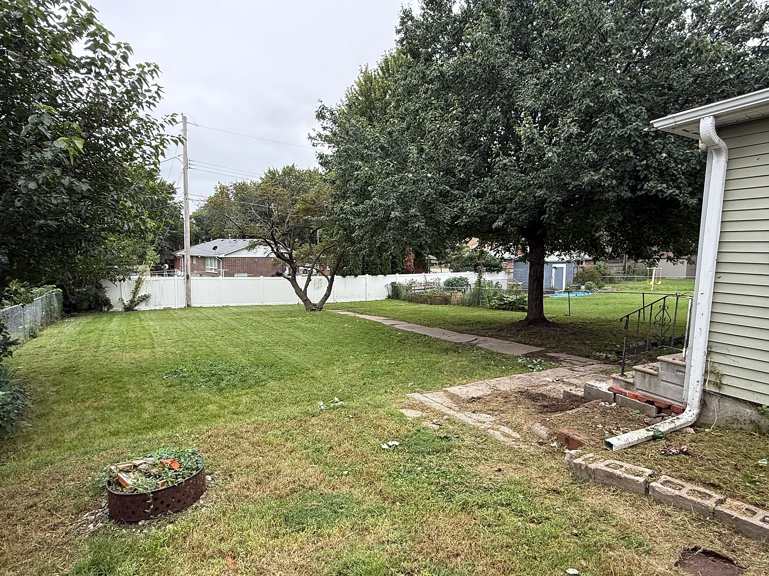 6289 Francis St — Photo 4