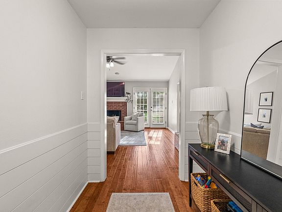 3rd image of 13606 Woodbrook Dr