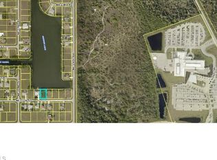 2313 NE 17th St, Cape Coral, FL 33909
