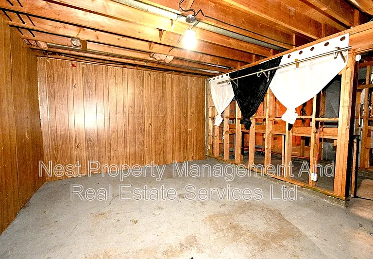 596 Central St E #1 — Photo 19
