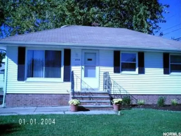 4700 Heather Ln, Brooklyn, OH 44144