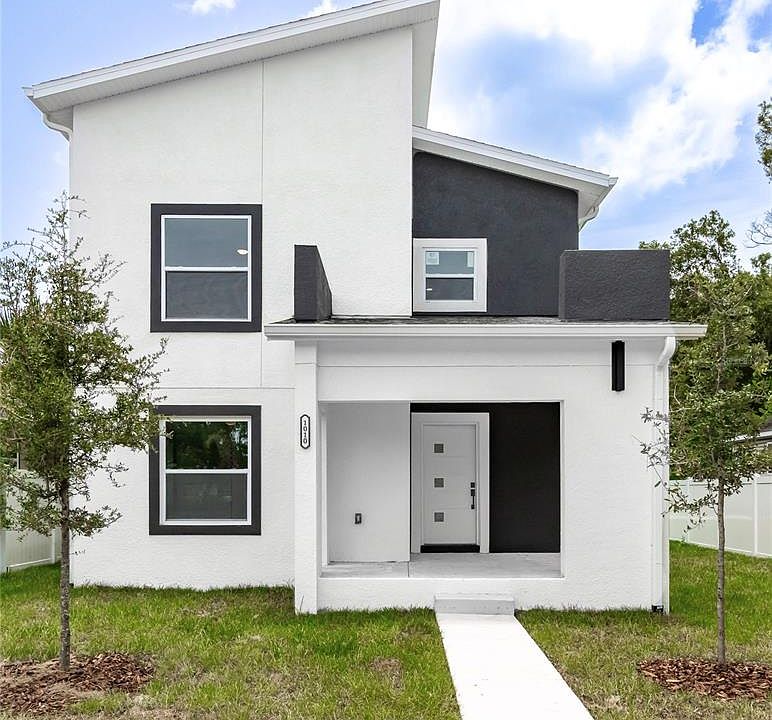 1st image of 1010 11TH AVENUE S