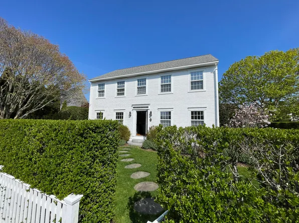 63 Goldfinch Drive, Nantucket, MA 02554