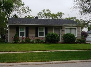 271 Navajo Trl, Buffalo Grove, IL 60089