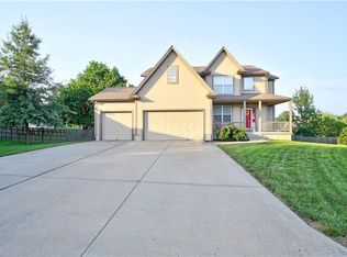 2218 Martha Ln, Greenwood, MO 64034