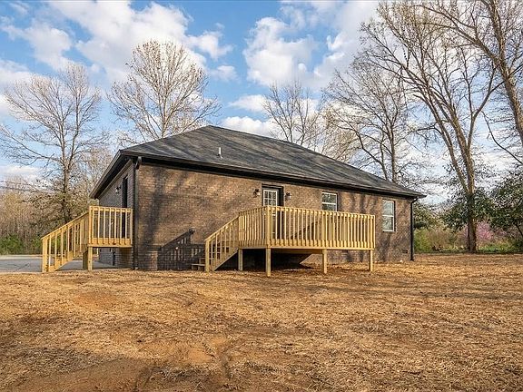 4th image of 3983 Buffalo Rd