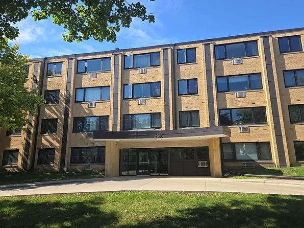 2500 Blaisdell Ave S #211, Minneapolis, MN 55404