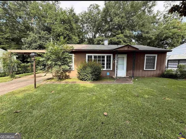 206 Johns Rd, Warner Robins, GA 31093