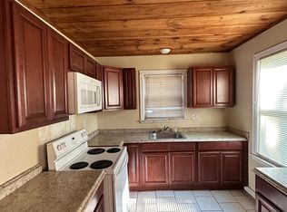 320 Blatchley Ave #A, New Haven, CT 06513