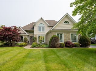 9698 Carmelo Ct, Clarence Center, NY 14032