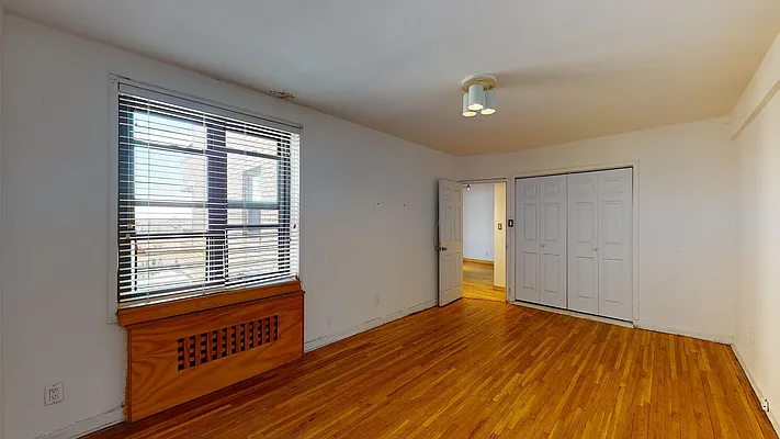Sold by Diamond Real, Inc. | media 11