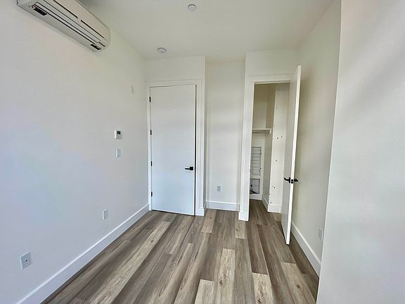 4th image of 1066 Fulton St #3B