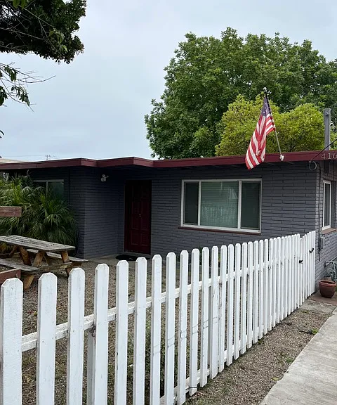 4160 Clares St — Photo 1