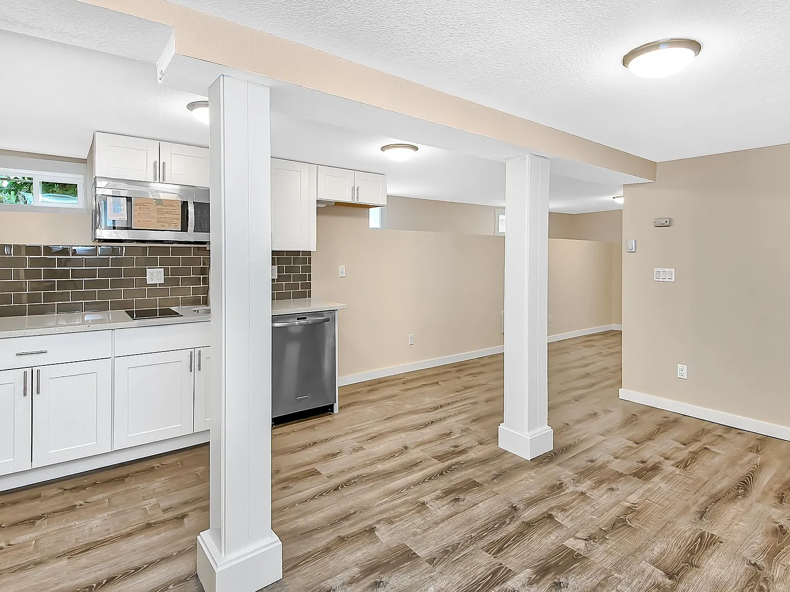 Studio, 600 sqft, $925 — Photo 4