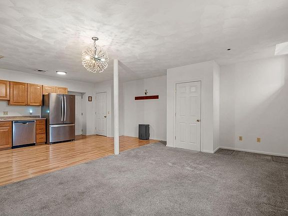 3rd image of 265 Sayles Ave Unit 7