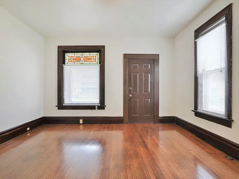 43 E Blake Ave — Photo 7