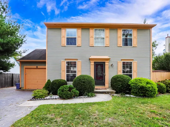 8 Compton Ln, Egg Harbor Township, NJ 08234