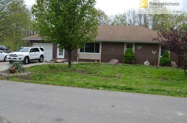 1st image of 103 N Paul Dr