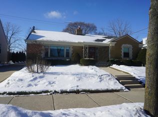 3859 S 5th Pl, Milwaukee, WI 53207