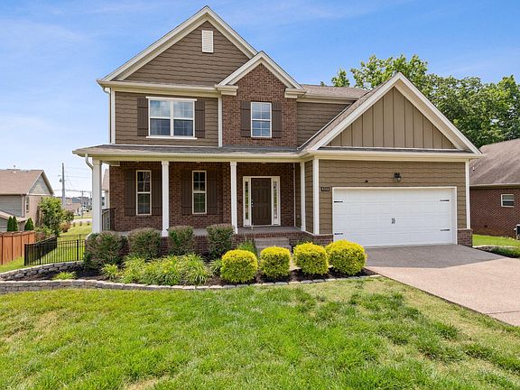 2nd image of 4318 Silver Oaks Dr