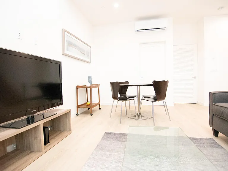 1187 Crenshaw Blvd #103 — Photo 12
