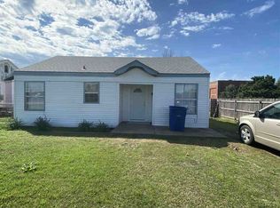 912 W Peach Ave, Duncan, OK 73533