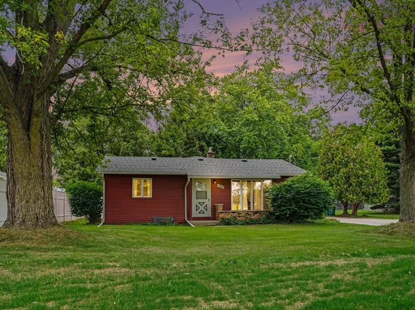 8722 S Sprinkle Rd, Portage, MI 49002