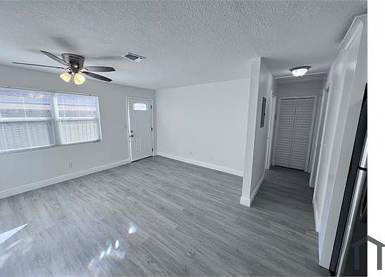 5th image of 765 Hudson St #B