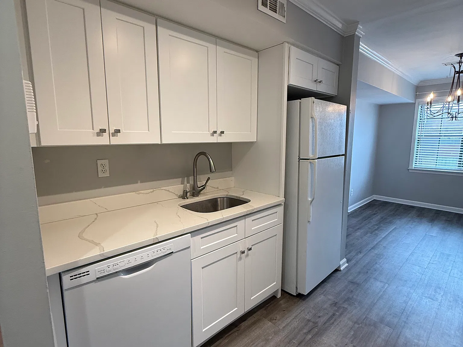 2 bed, 1068 sqft, $2,500 — Photo 3