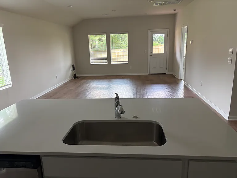 3381 Oak Rdg — Photo 4