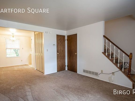 4th image of 442 Hartford Sq