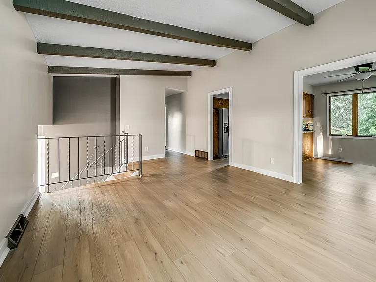 7416 Candlewood Dr N — Photo 15