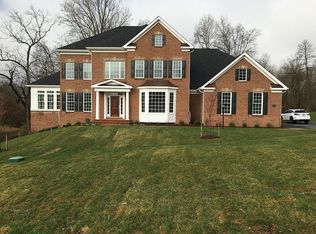 15839 Waterford Creek Cir, Hamilton, VA 20158