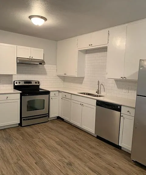 1507 Donaldson Ave — Photo 6