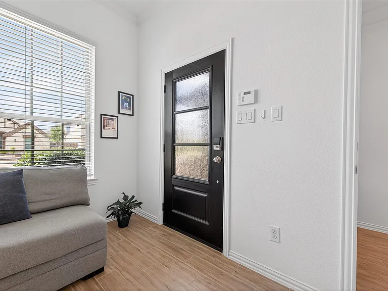 19115 Falkenstein Castle Way — Photo 27